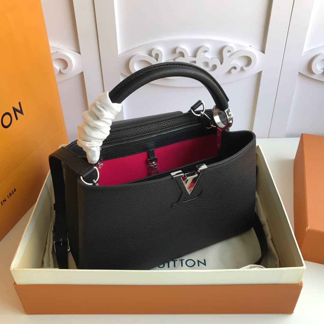L0vis Vvtt0n Capucines PM Taurillon Leather Tote Replica Black M42242