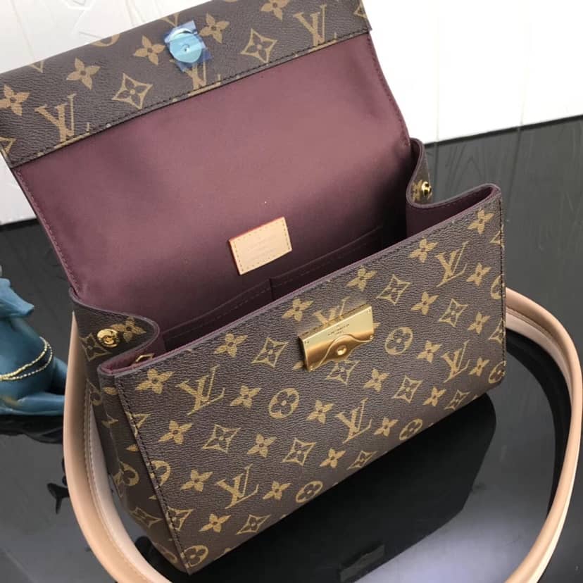 L0vis Vvtt0n Cluny BB Monogram Canvas Shoulder Handbag Replica Purple M42738