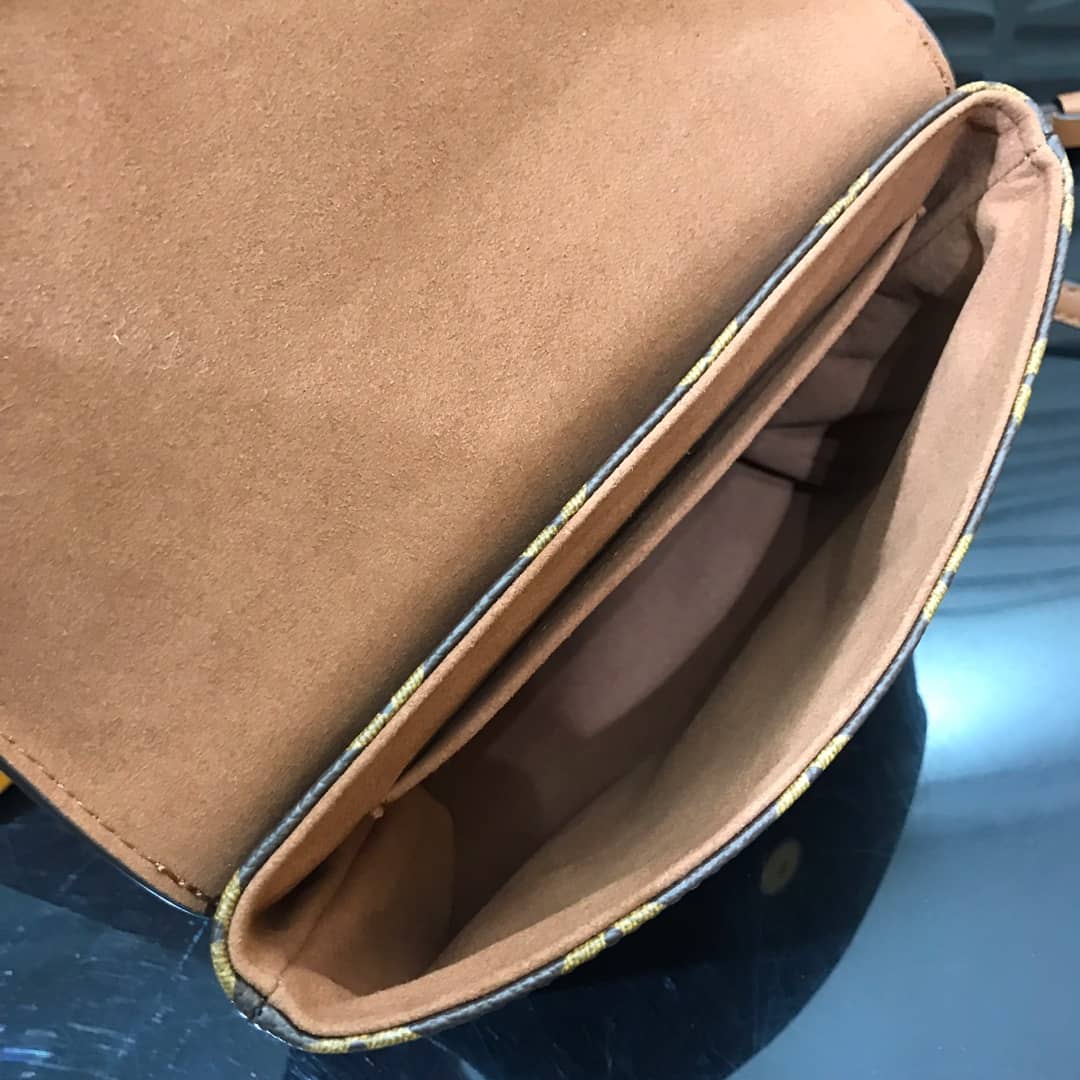 L0vis Vvtt0n Locky BB Replica Crossbody Bag Brown M44321