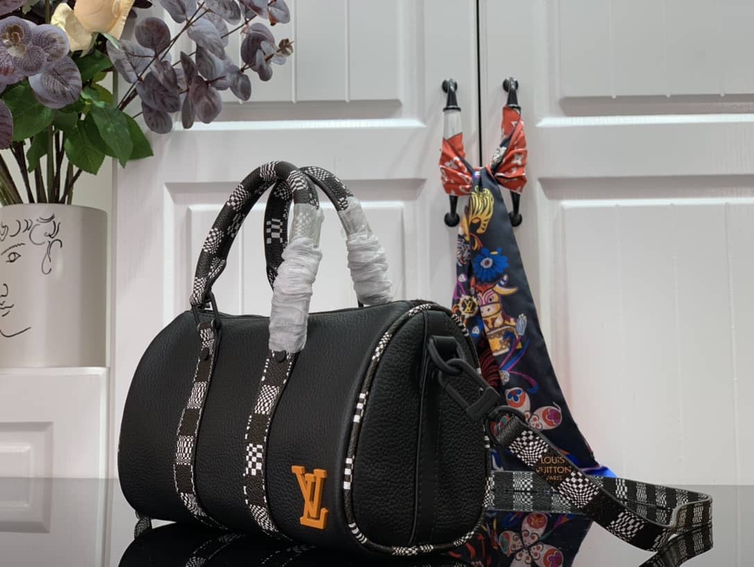 L0vis Vvtt0n Keepall XS Damier Replica Crossbody Bag M80202