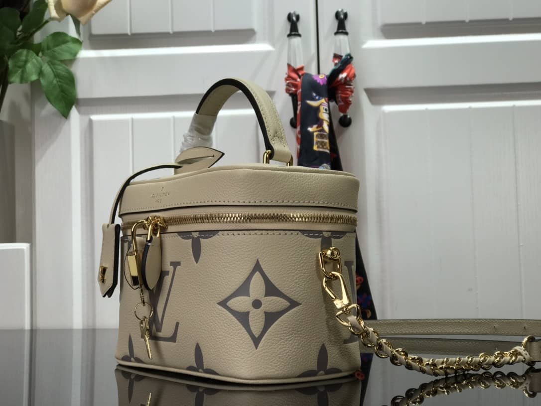 L0vis Vvtt0n Monogram Empreinte Vanity PM Bag Replica M45599