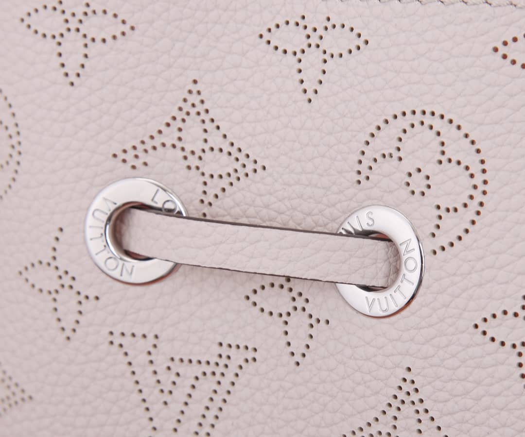 L0vis Vvtt0n Bella Leather Replica Shoulder Bag Beige M57070
