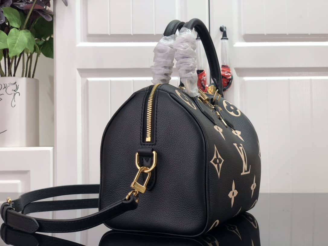 L0vis Vvtt0n Monogram Empreinte Speedy Bandoulière 25 Replica Bag M58947
