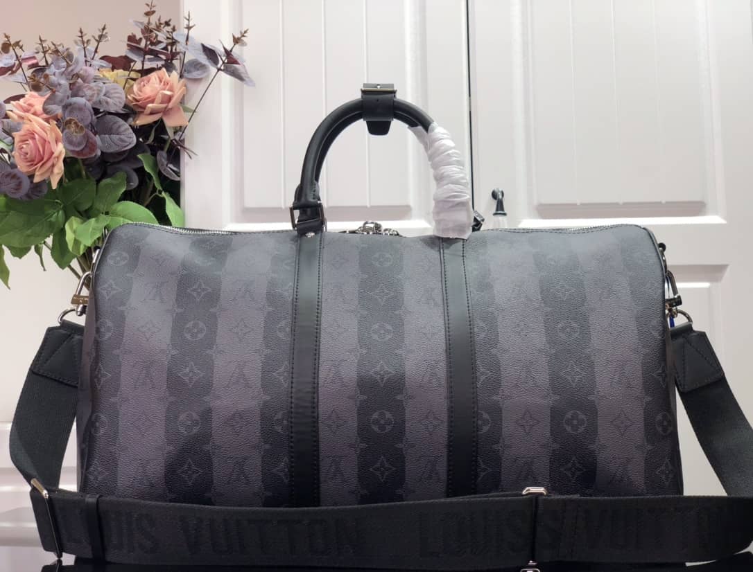L0vis Vvtt0n Keepall Bandouliere x Nigo Monogram Replica Stripes Gray M40567