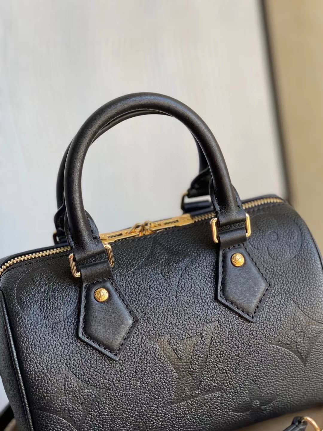 L0vis Vvtt0n Replica Bags Speedy Bandoulière 20 M58953