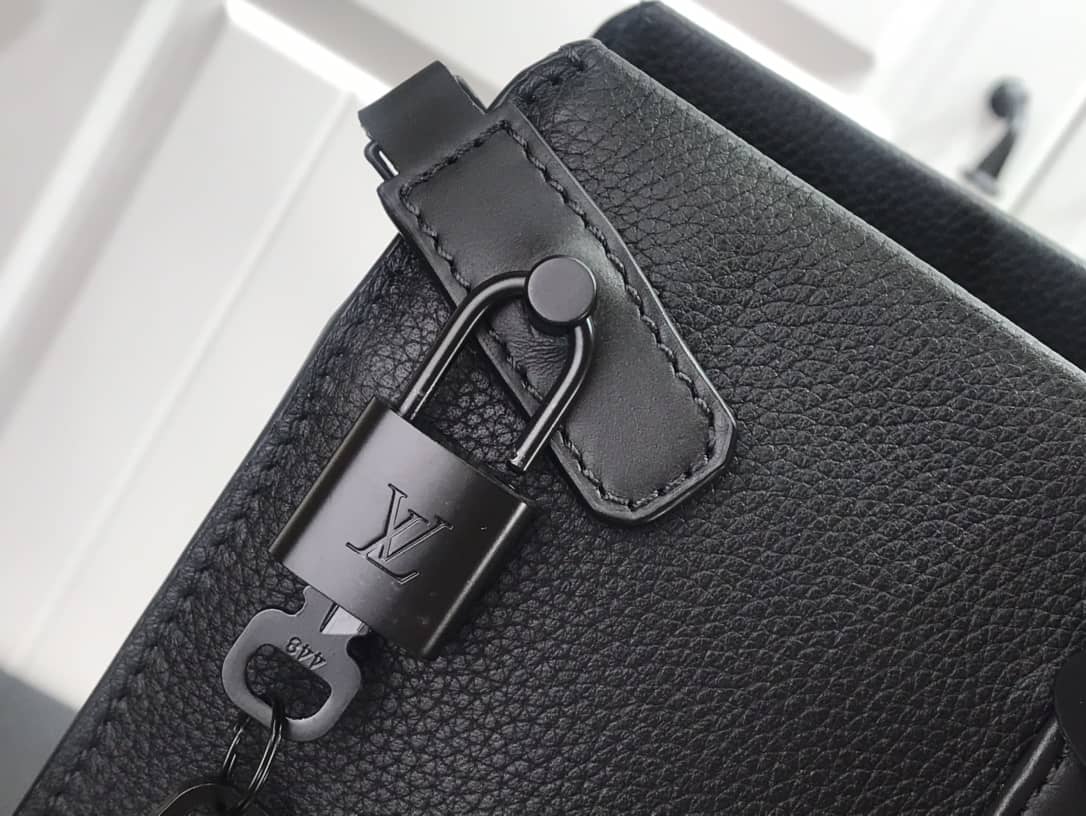 L0vis Vvtt0n Miroir Aerogram Tote Replica M57308