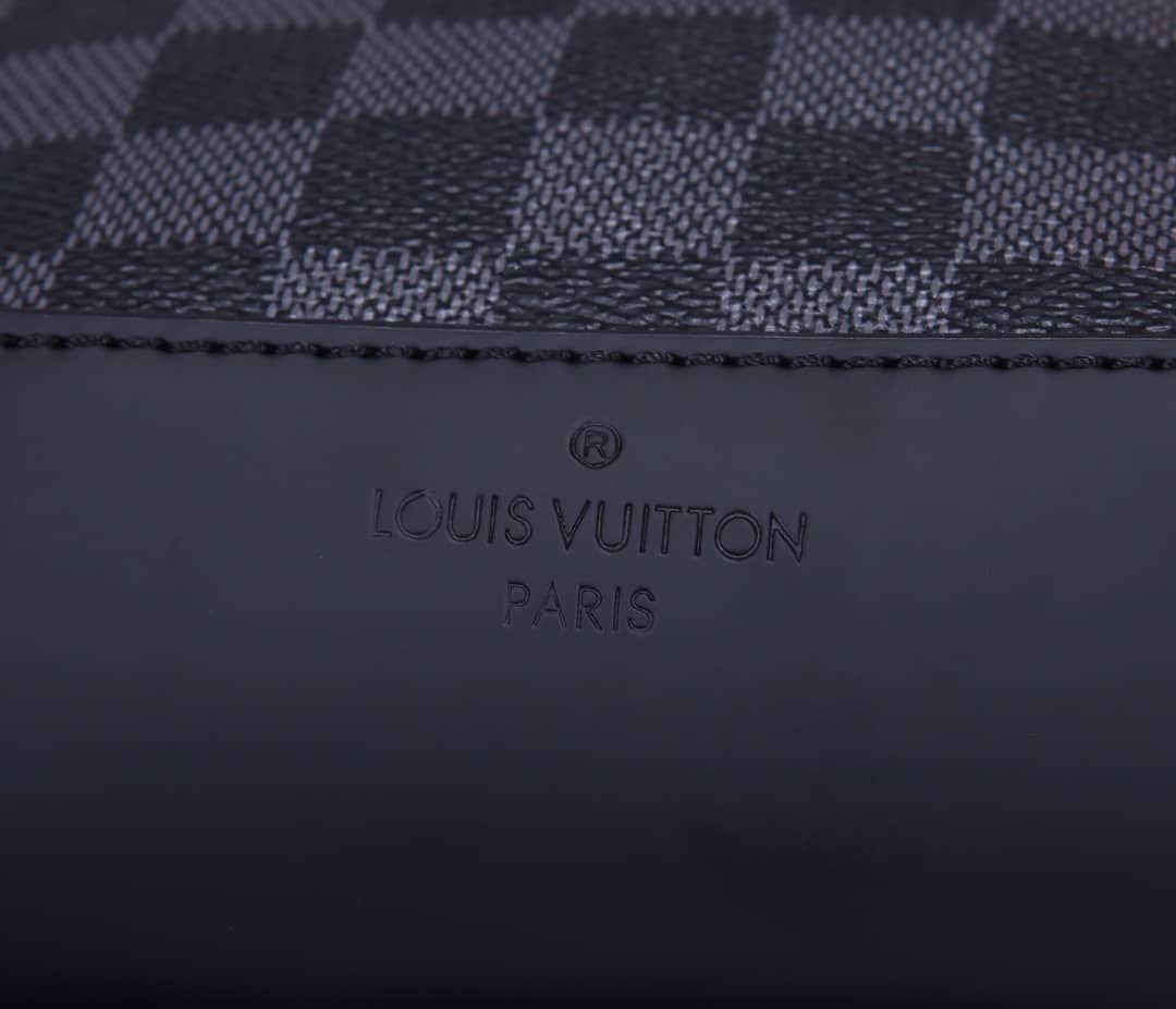 Best Replica L0vis Vvtt0n Avenue Sling Bag Replica N41719(ColaReps)