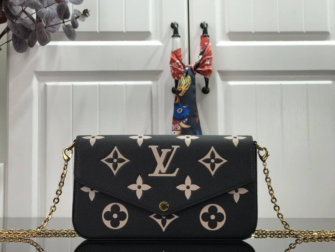 L0vis Vvtt0n Bicolor Monogram Empreinte Replica Pochette Felice Black M69977