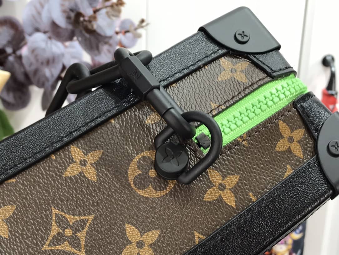 L0vis Vvtt0n Soft Trunk Monogram Canvas Replica Bag M45619