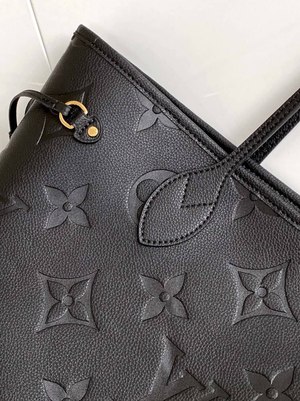 L0vis Vvtt0n Monogram Empreinte Neverfull MM Black M45686 Replica Tote