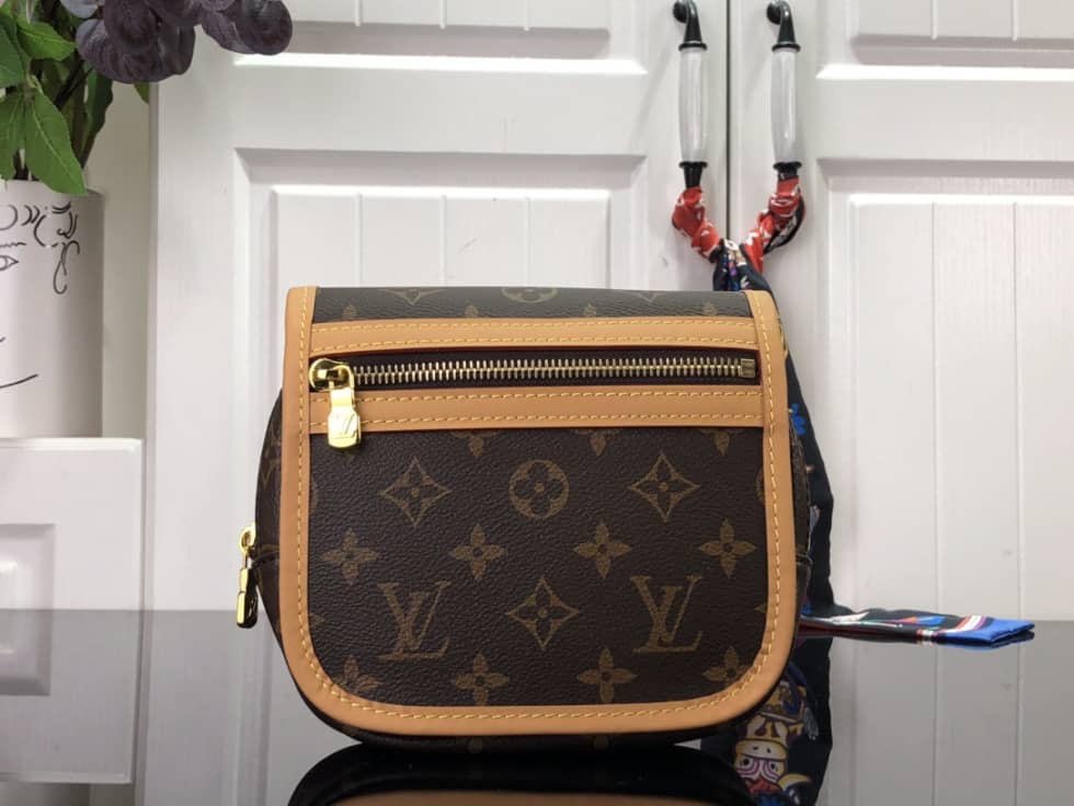L0vis Vvtt0n Bosphore Canvas Brown M40108 Replica Belt Bag