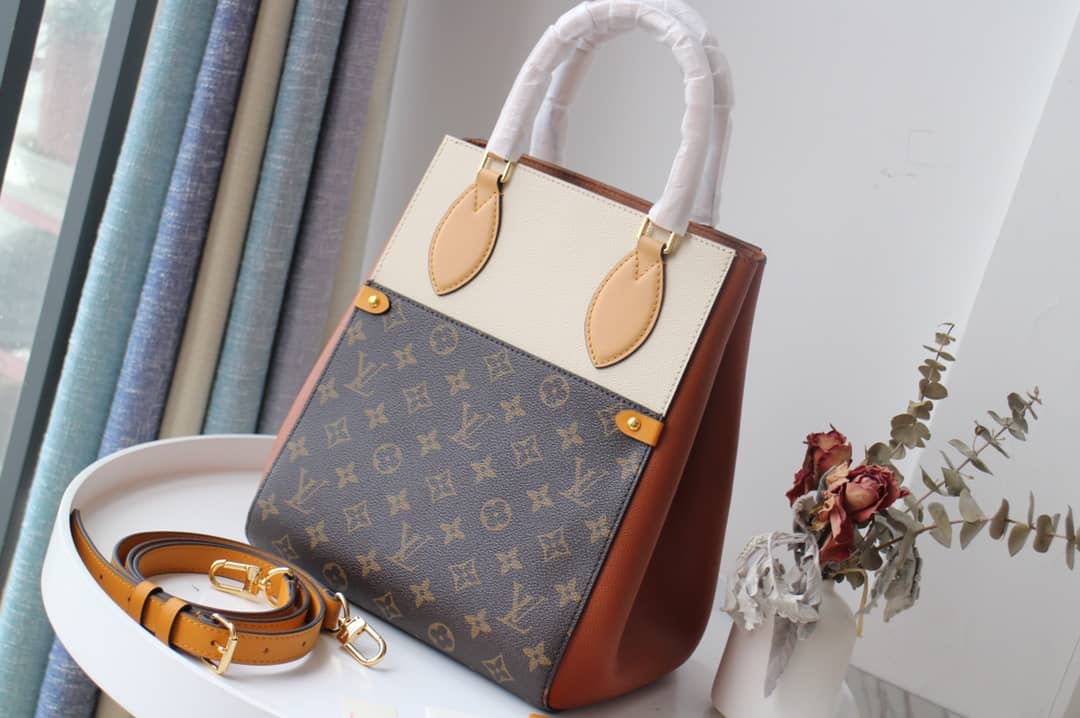 L0vis Vvtt0n Monogram Fold MM 2way Tote Replica White M45409
