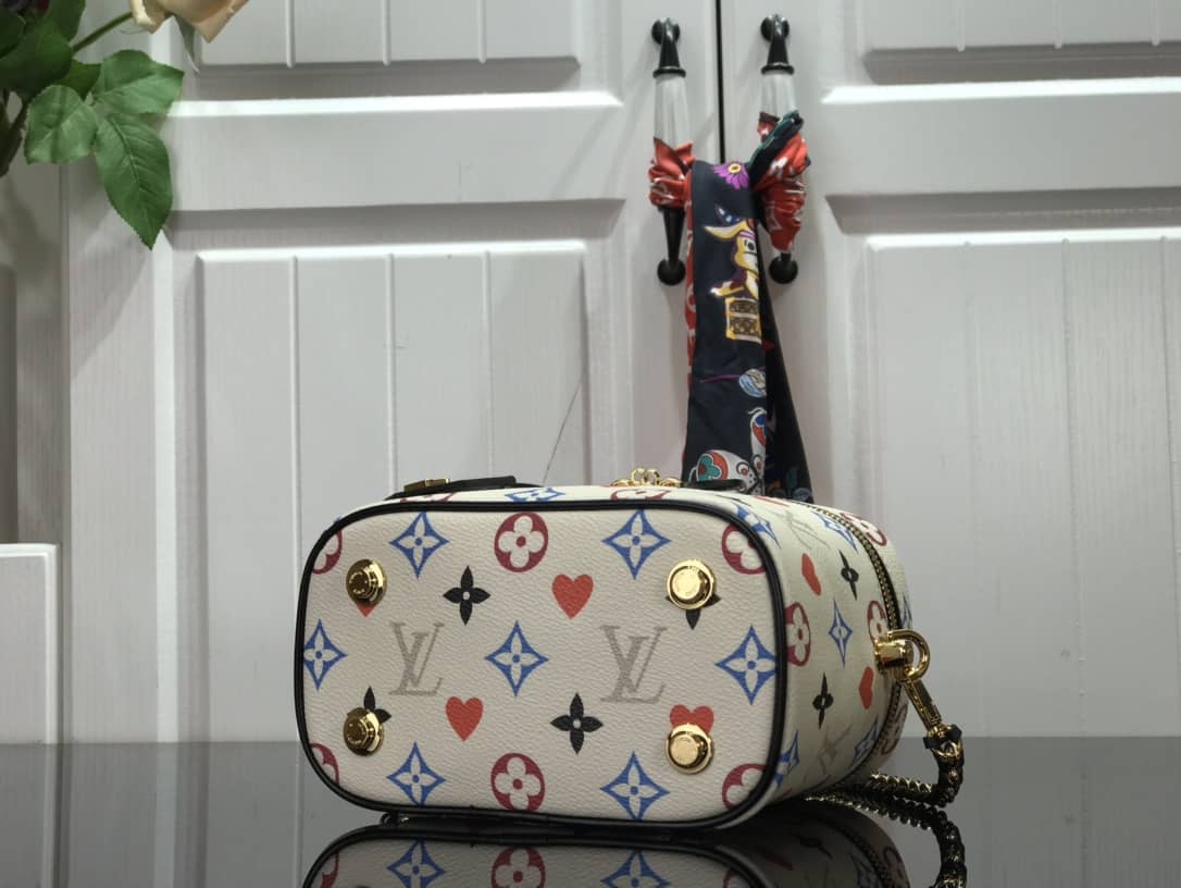 L0vis Vvtt0n Replica Bags PM Reverse Monogram Coated Canvas Crossbody Bag Replica White M45165
