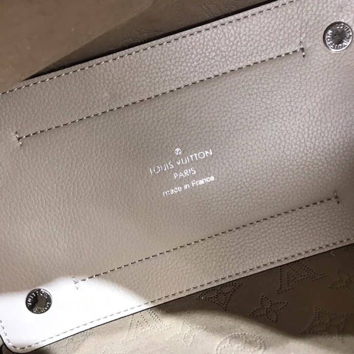 L0vis Vvtt0n Mahina Hina PM Leather Tote Replica Apricot M54353