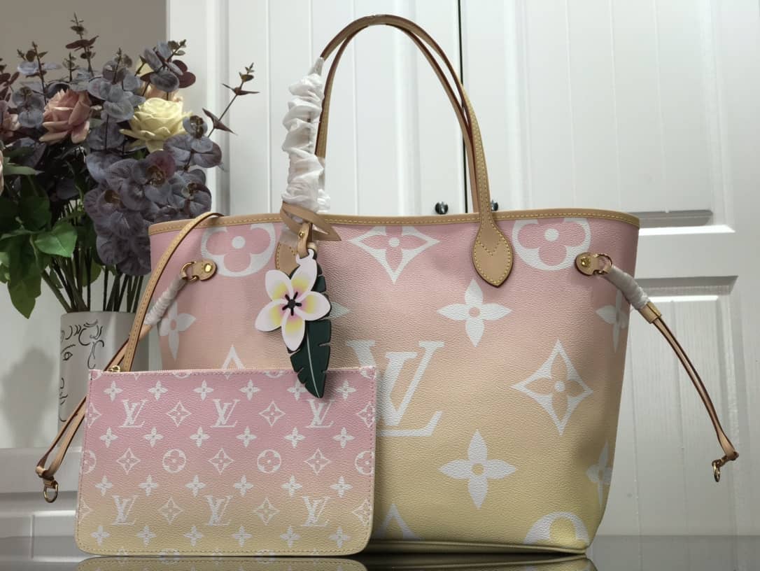 L0vis Vvtt0n By The Pool Neverfull Monogram MM Replica Tote M45680