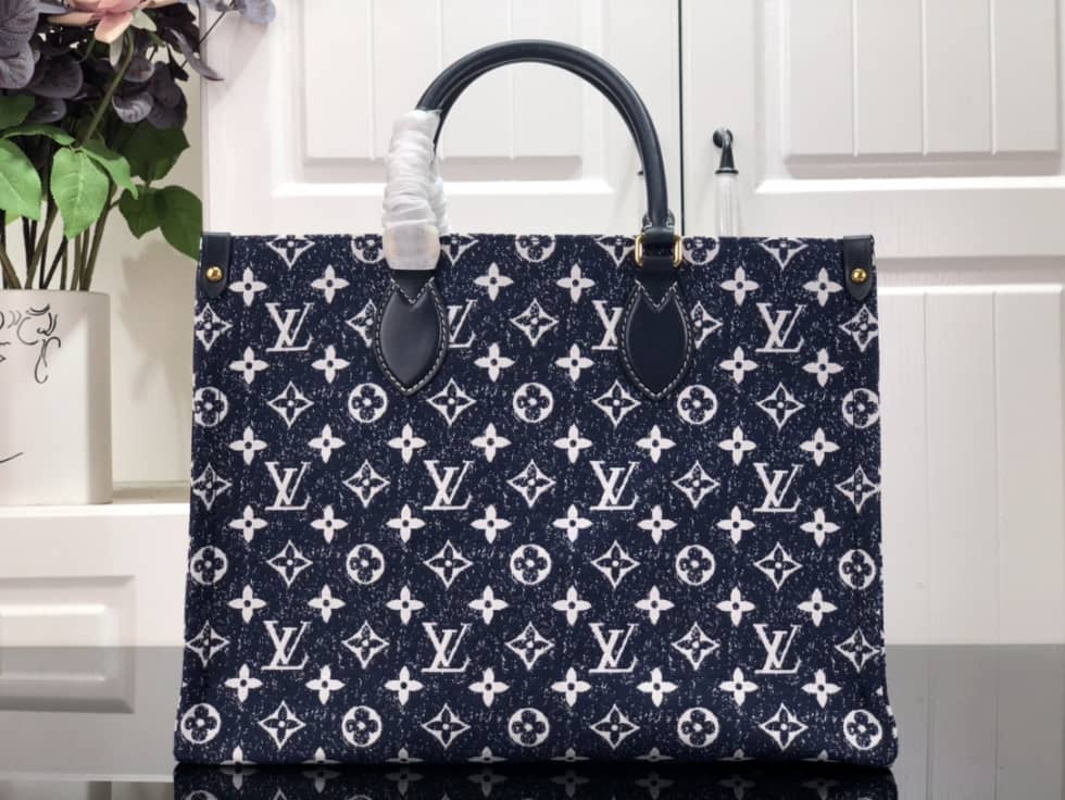 L0vis Vvtt0n Onthego MM Denim Leather M59608 Replica Tote