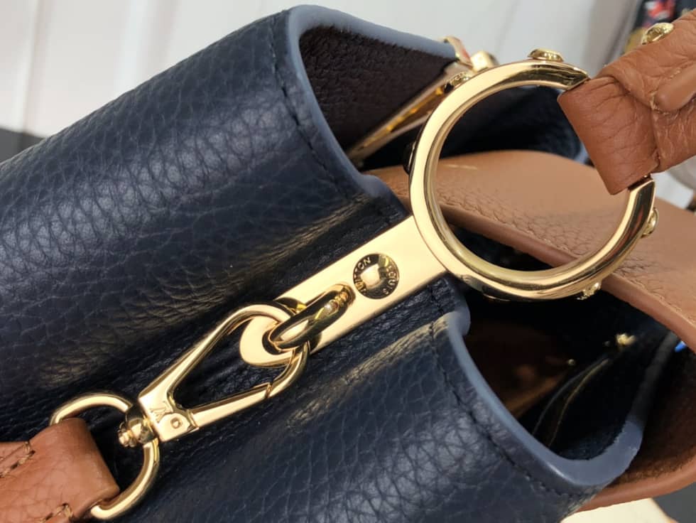 L0vis Vvtt0n Capucines MM M58578 Replica Shoulder Bag