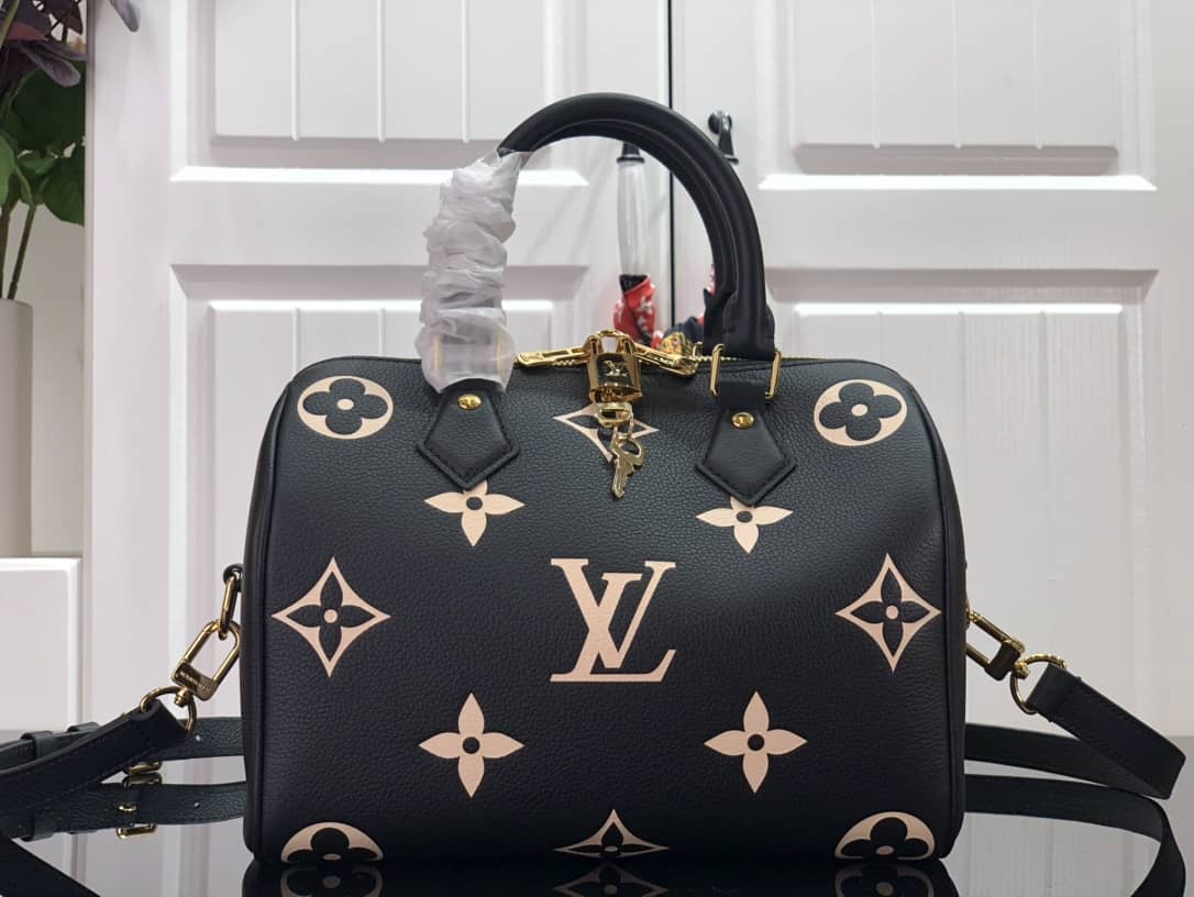 L0vis Vvtt0n Monogram Empreinte Speedy Bandoulière 25 Replica Bag M58947