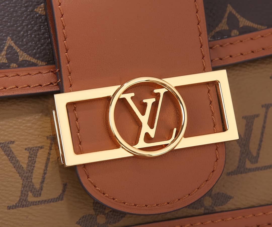 L0vis Vvtt0n Dauphine Chain Wallet Replica Shoulder Bag Yellow M68746