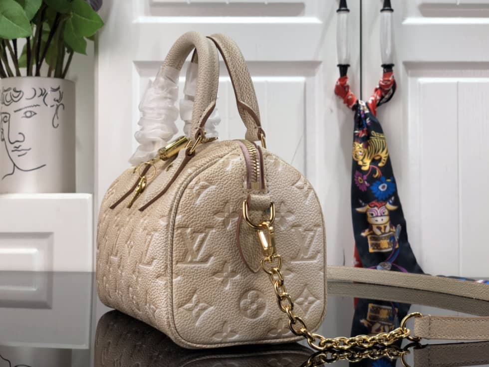 L0vis Vvtt0n Speedy Bandouliere 20 M46092 Replica Shoulder Bag