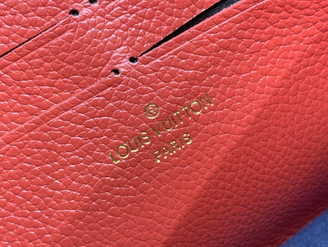 L0vis Vvtt0n Vavin Chain Empreinte Leather Replica Bag Red M63398