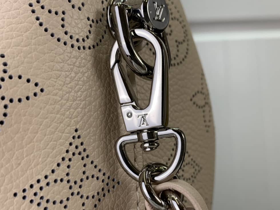 L0vis Vvtt0n Why Knot MM Mahina Cream M20700 Replica Hobo