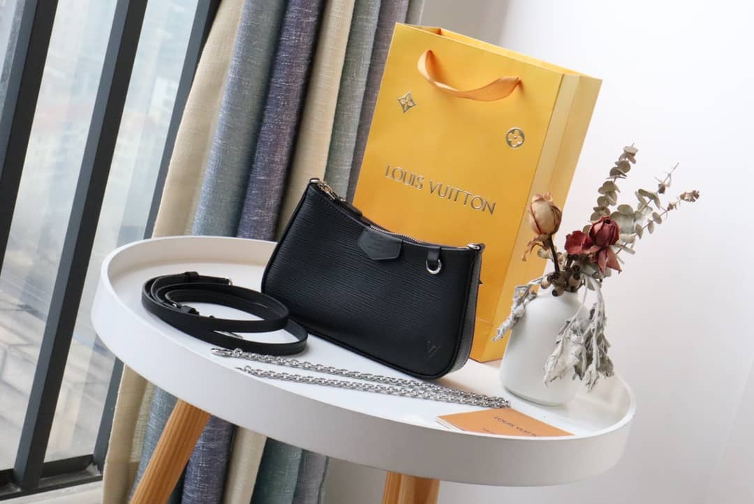 L0vis Vvtt0n Easy Pouch 2way Epi Replica Crossboy Bag Black M80483