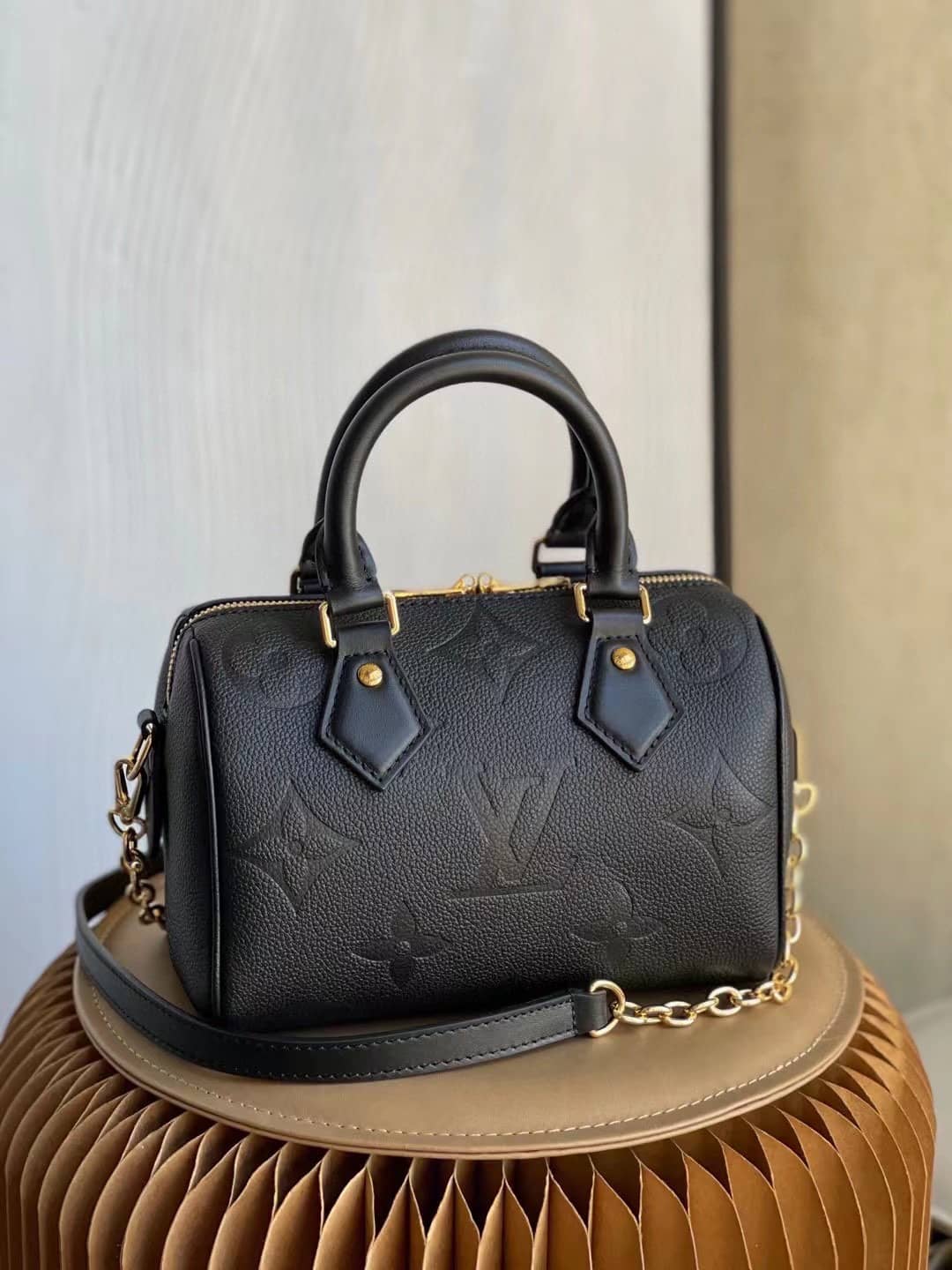 L0vis Vvtt0n Replica Bags Speedy Bandoulière 20 M58953