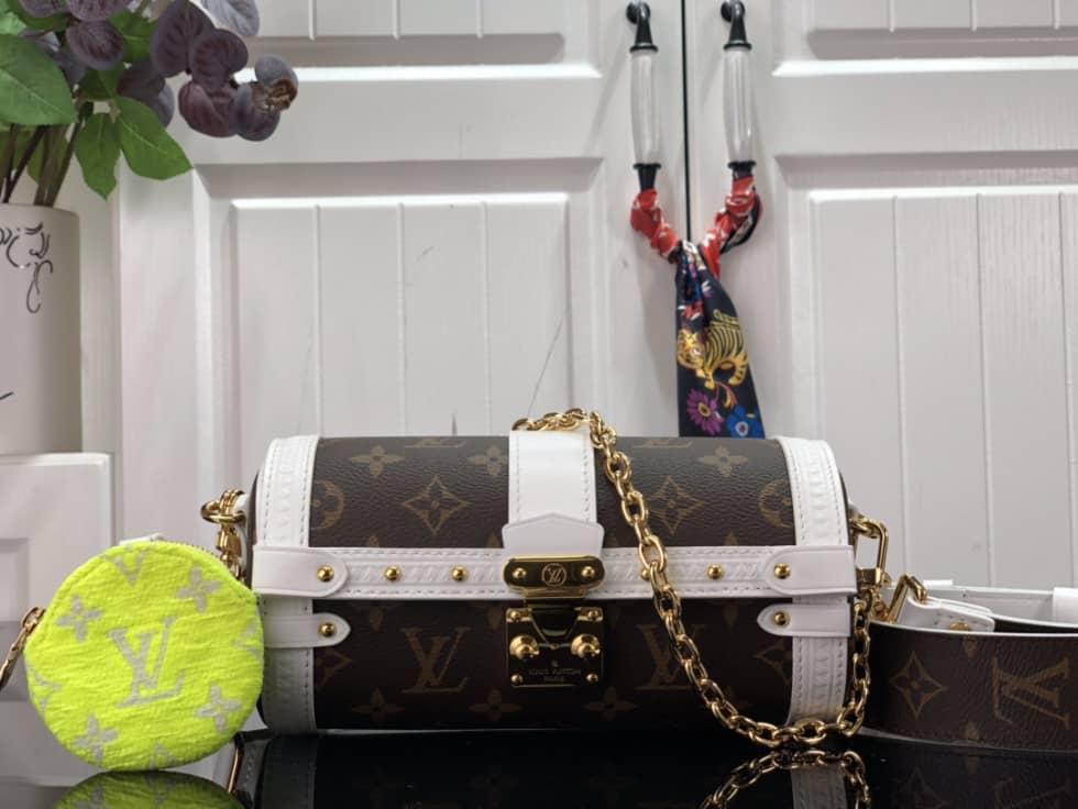 L0vis Vvtt0n Papillon Trunk Monogram White M81485 Replica Crossbody Bag