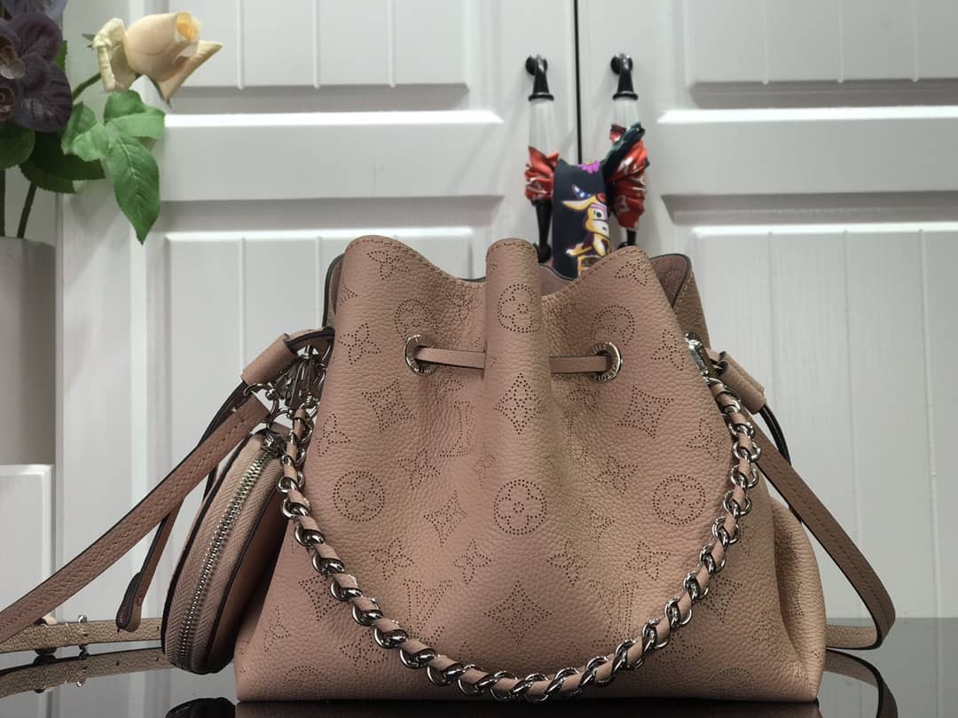 L0vis Vvtt0n Bella Mahina Magnolia Leather Replica Bag M57068