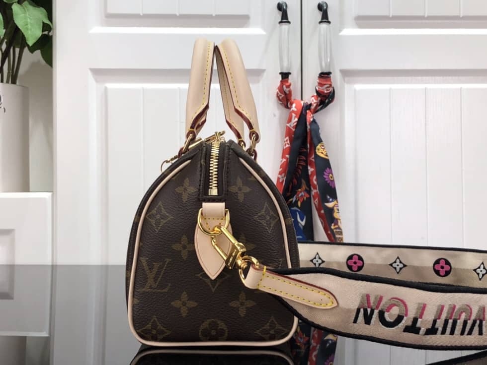 L0vis Vvtt0n Replica Bags Sac Speedy 20 Monogram M41114