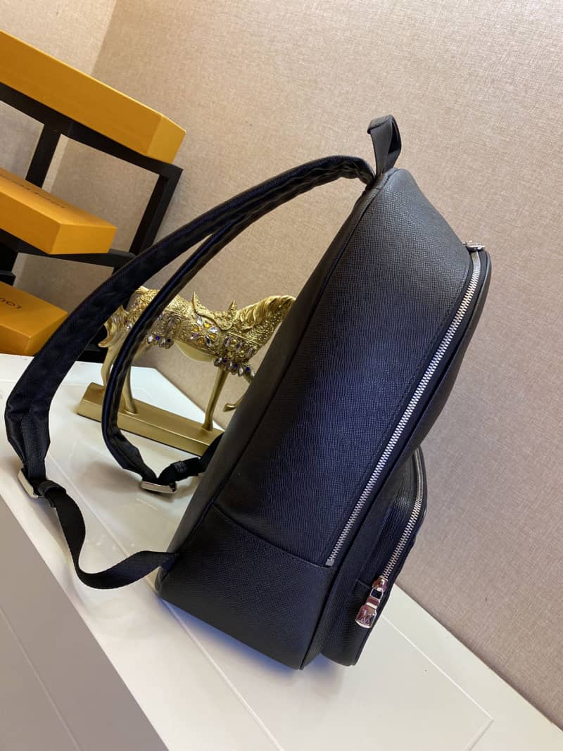L0vis Vvtt0n Alex Taiga Leather Replica Backpack M30258