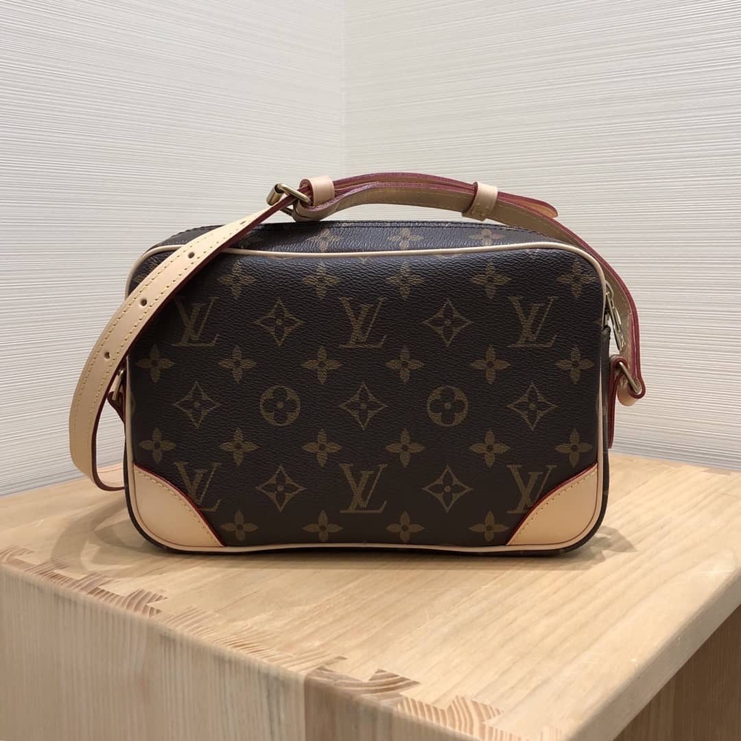 L0vis Vvtt0n Monogram Canvas Trocadero Bag Replica M45397