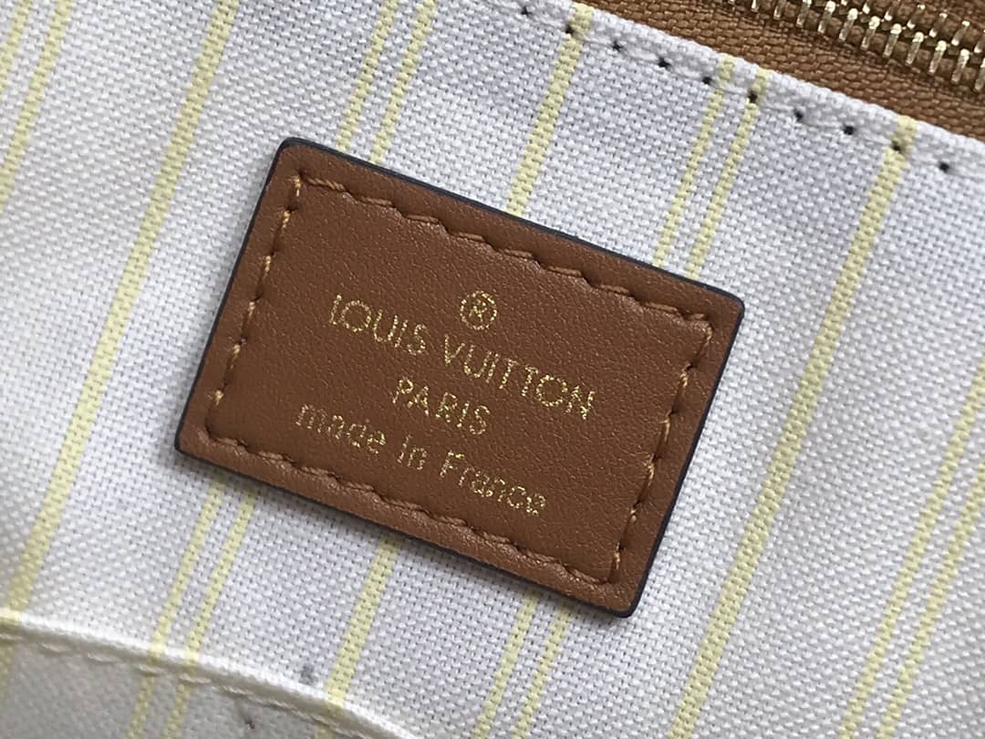 L0vis Vvtt0n OnTheGo GM Monogram Bag Replica M57644