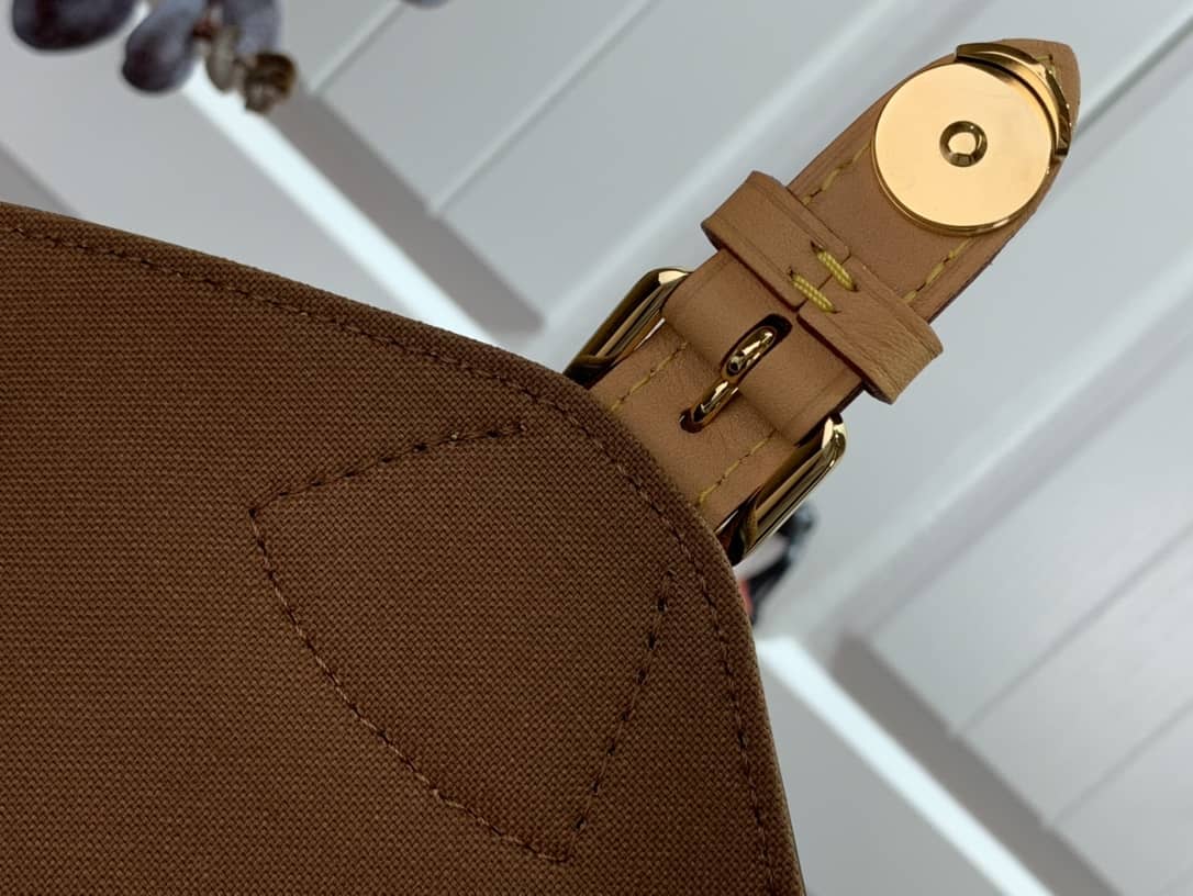 L0vis Vvtt0n Ann Platt Montsouris PM Noir Leather Replica Backpack Brown M45205