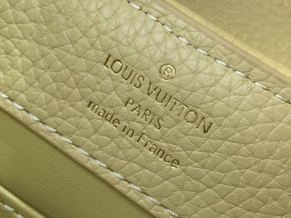 L0vis Vvtt0n Capucines Mini Yellow M59872 Replica Shoulder Bag