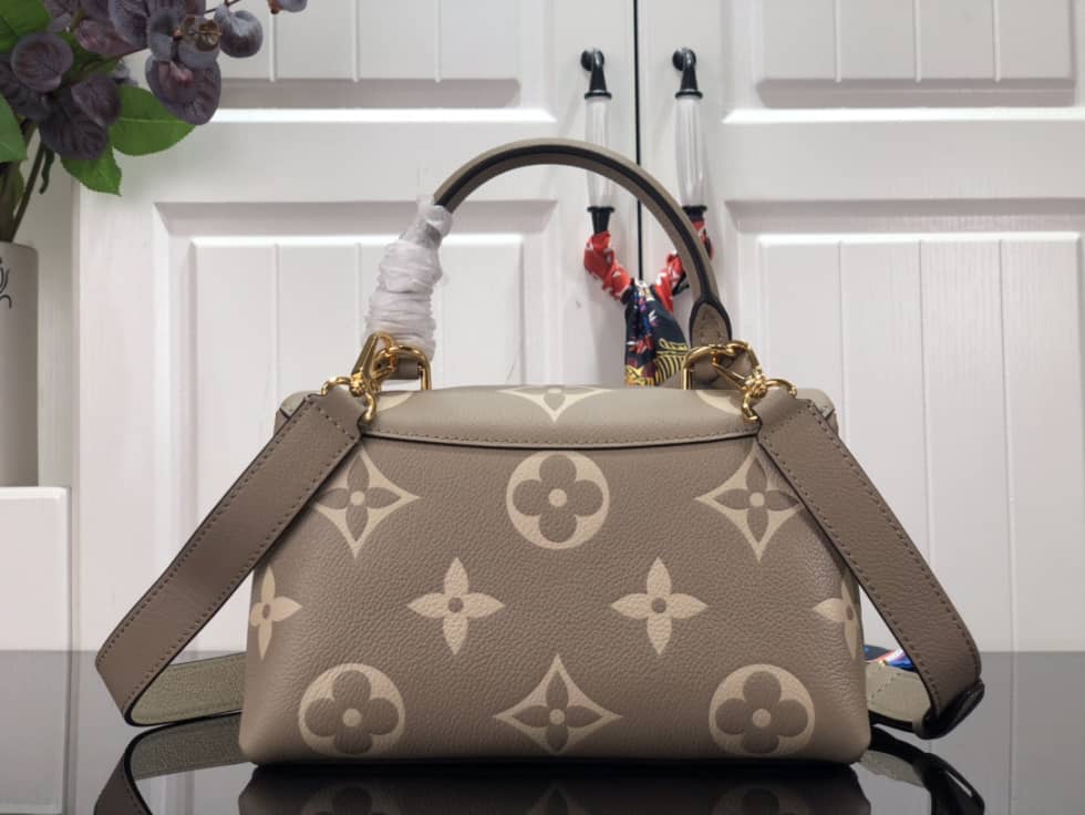 L0vis Vvtt0n Madeleine BB Monogram Beige M46008 Replica Shoulder Bag