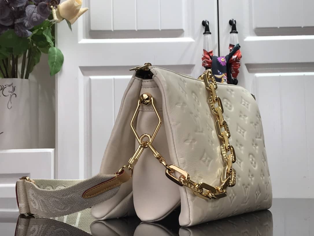 L0vis Vvtt0n Cream Coussin PM Monogram Embossed Lambskin Replica Bag White M57793