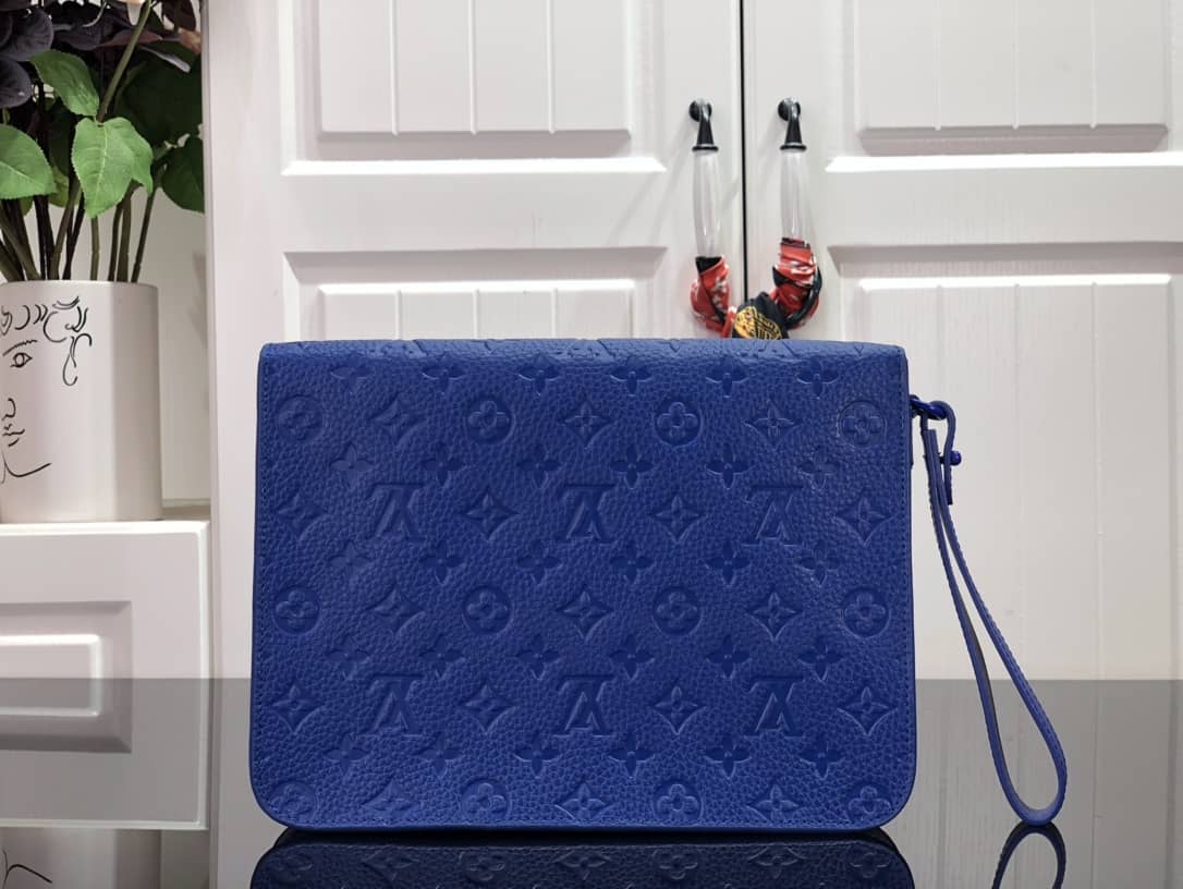 L0vis Vvtt0n S Lock A4 Monogram Taurillon Cowhide Leather Pouch Replica Blue M80582