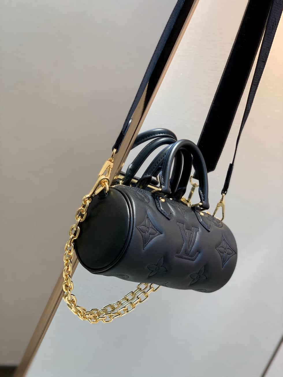 L0vis Vvtt0n Papillon BB Black M59800 Replica Shoulder Bag