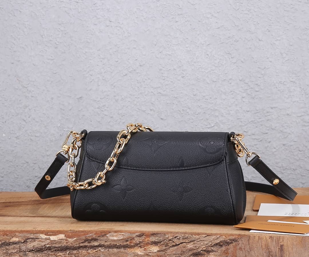 L0vis Vvtt0n Favorite Monogram Empreinte Leather Replica Shoulder Bag Black M45813