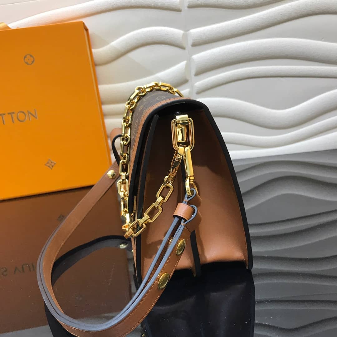 L0vis Vvtt0n Monogram MM Reverse Dauphine Shoulder Bag Replica M44391