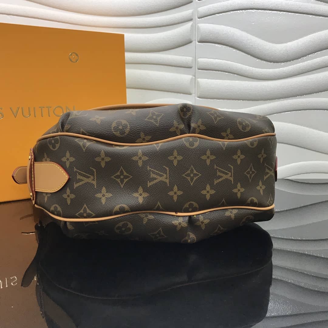 L0vis Vvtt0n Tulum GM Monogram Crossbody Bag Replica M40075