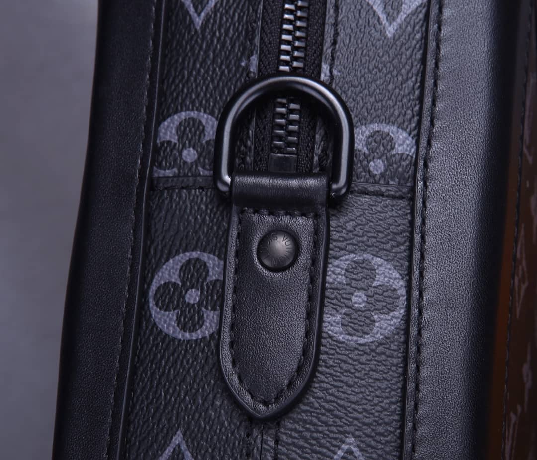 L0vis Vvtt0n Monogram Eclipse Soft Trunk Briefcase Business Bag M44952 Replica Mens Bag