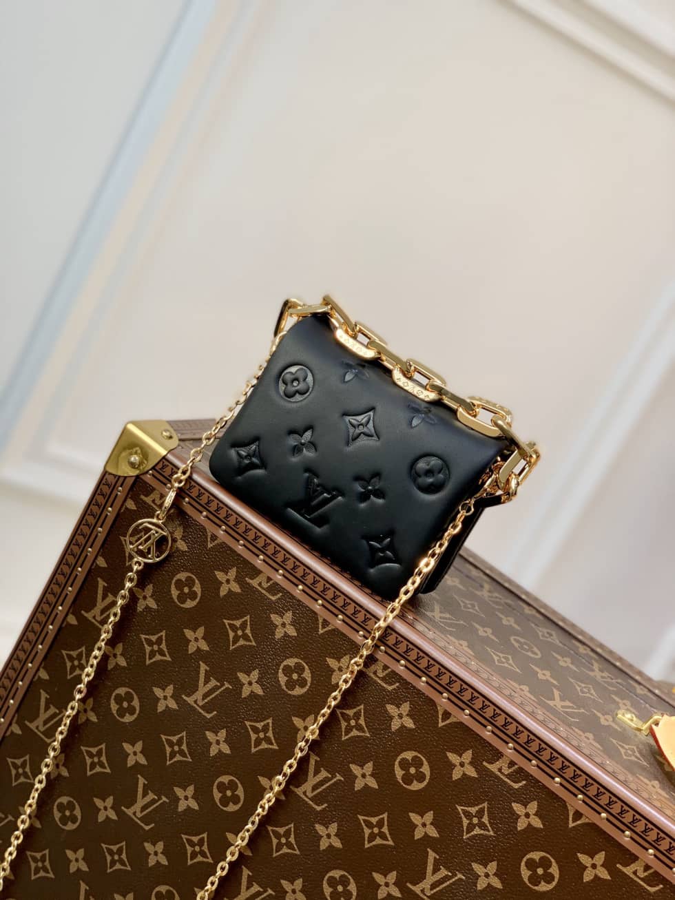 L0vis Vvtt0n Beltbag Coussin Cruise M81125 Replica Crossbody Bag