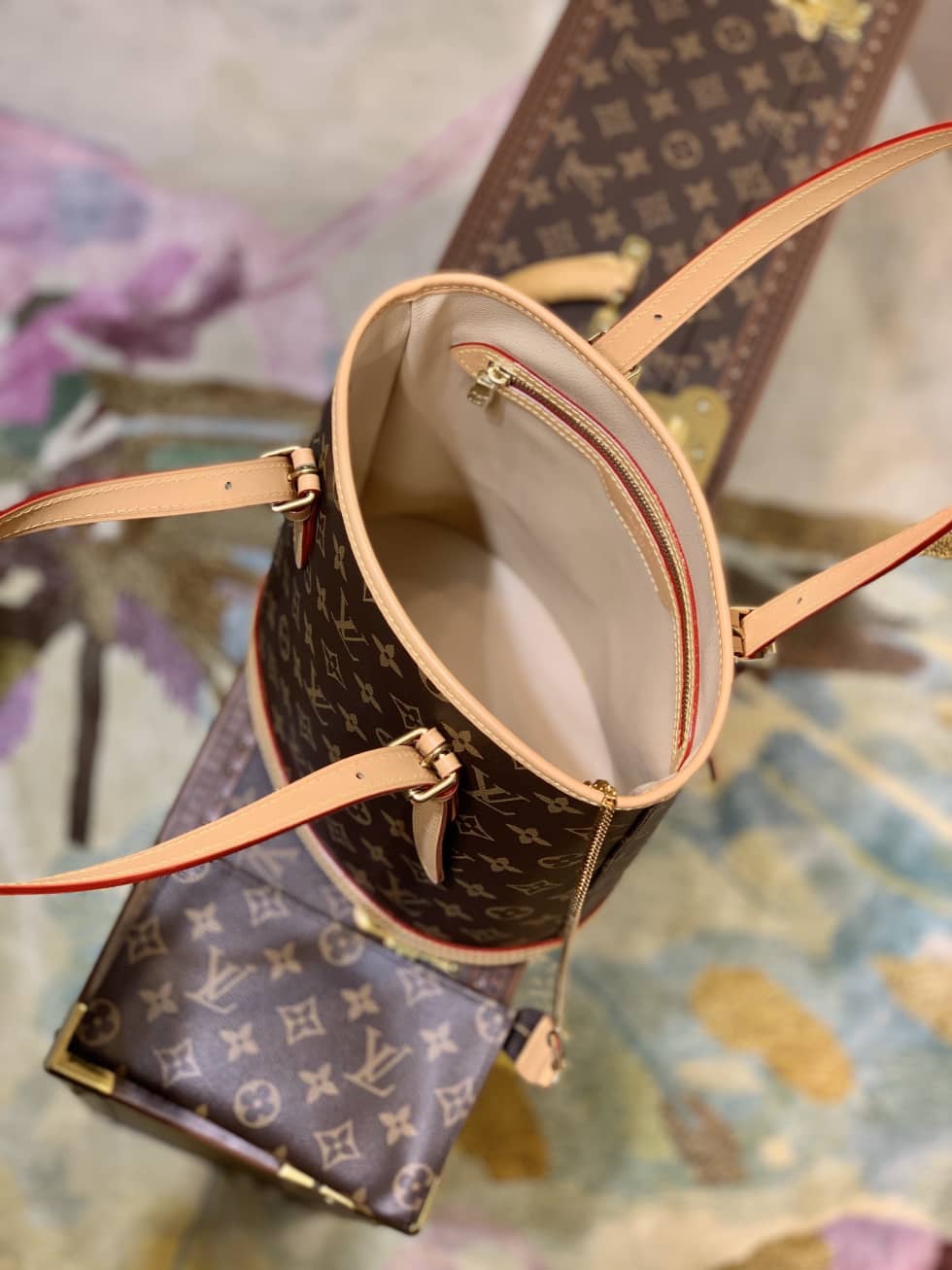 L0vis Vvtt0n Vintage M41994 Replica Bucket Bag