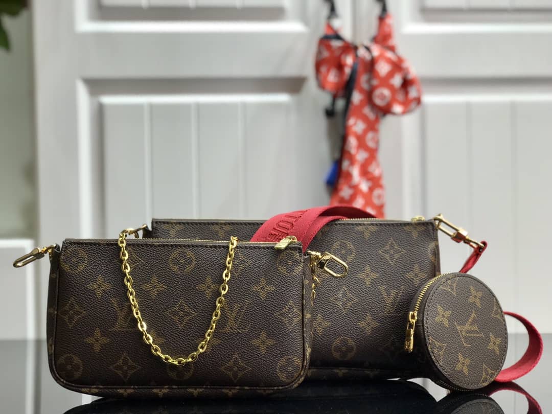 L0vis Vvtt0n Monogram Canvas Multi Pochette Replica Red M44823