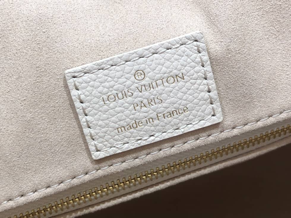 L0vis Vvtt0n OnTheGo MM Empreinte M46060 Replica Tote