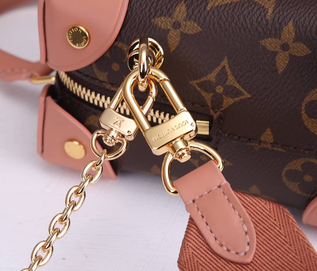 L0vis Vvtt0n Petite Malle Souple Monogram Bag Replica Pink M45571