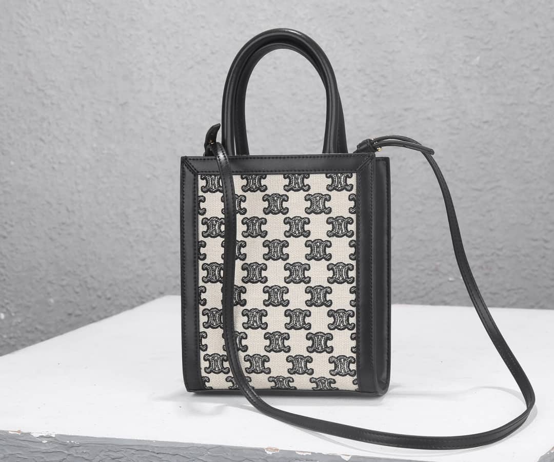 Ce1i*e Dupe  Triomphe Canvas Small Cabas Vertical Replica Bag